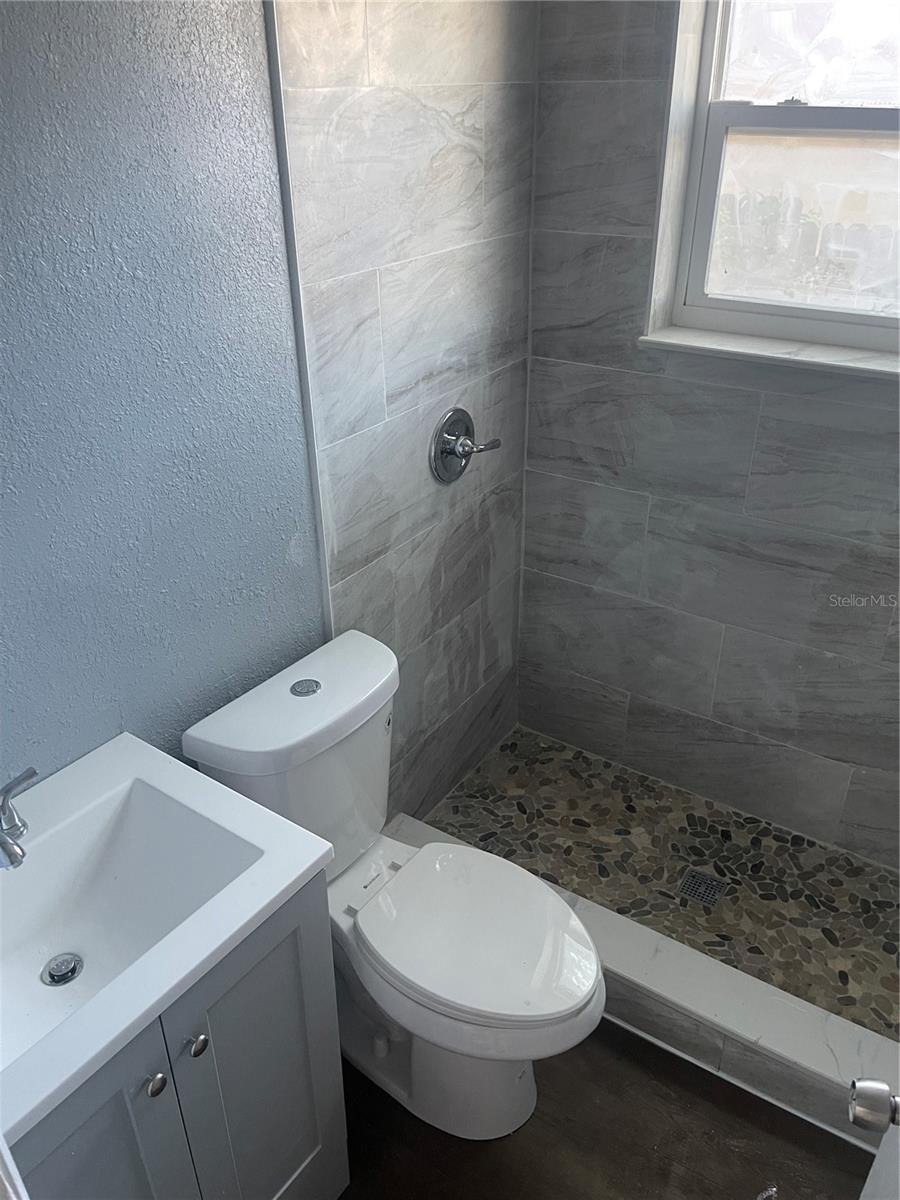 CLAYO SUB - Residential Lease