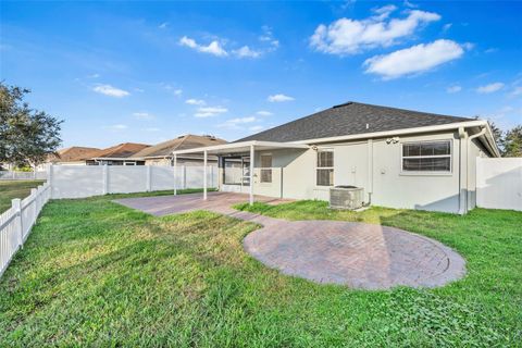 A home in WESLEY CHAPEL