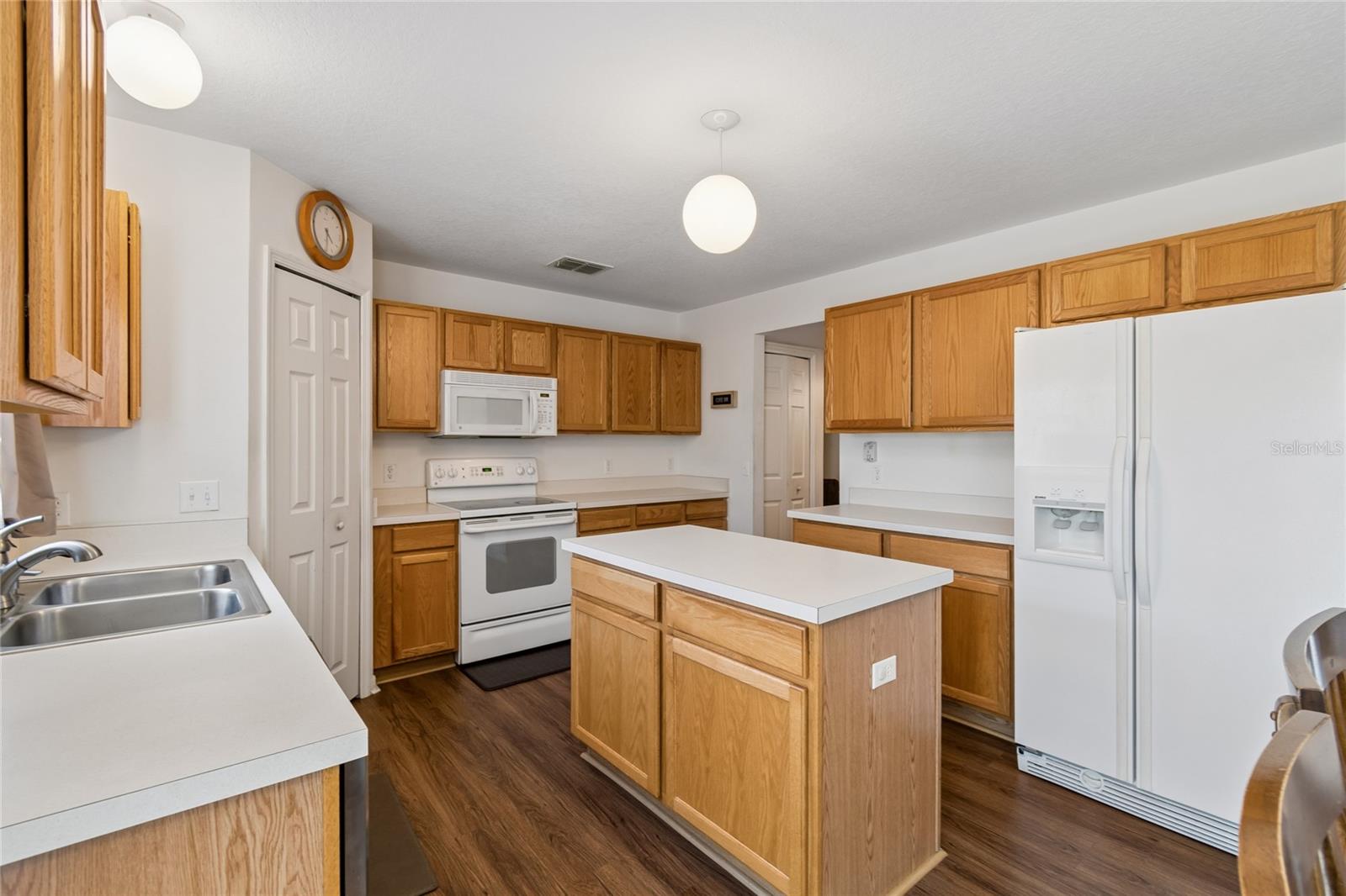 WOODLAND CREEK - Residential