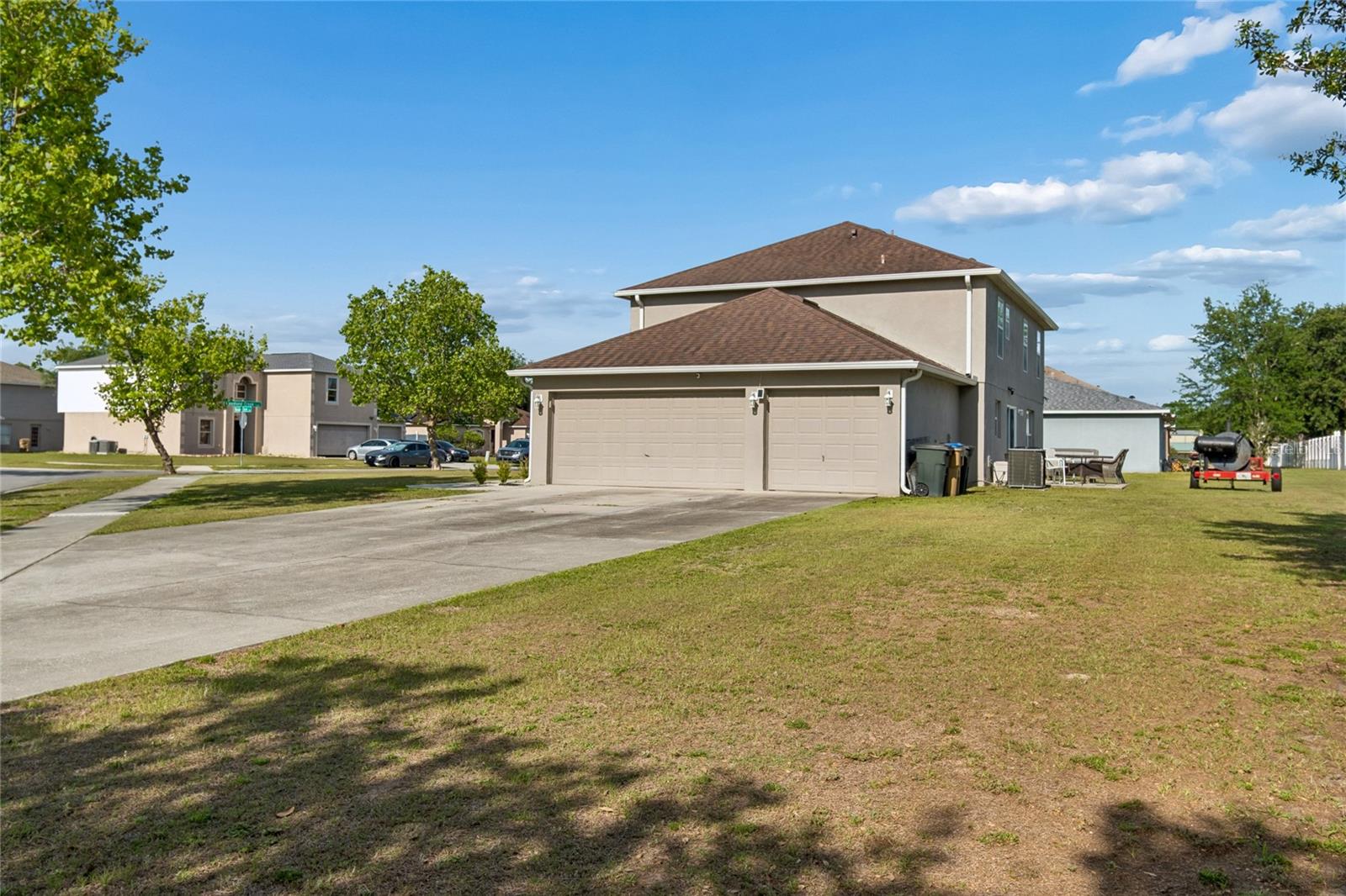 WOODLAND CREEK - Residential