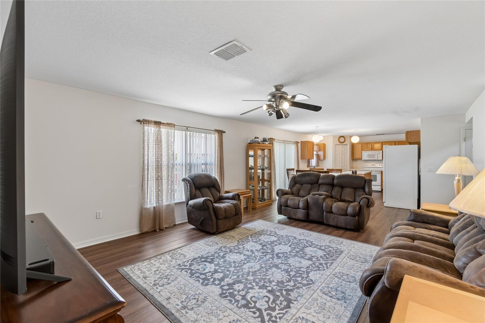 WOODLAND CREEK - Residential