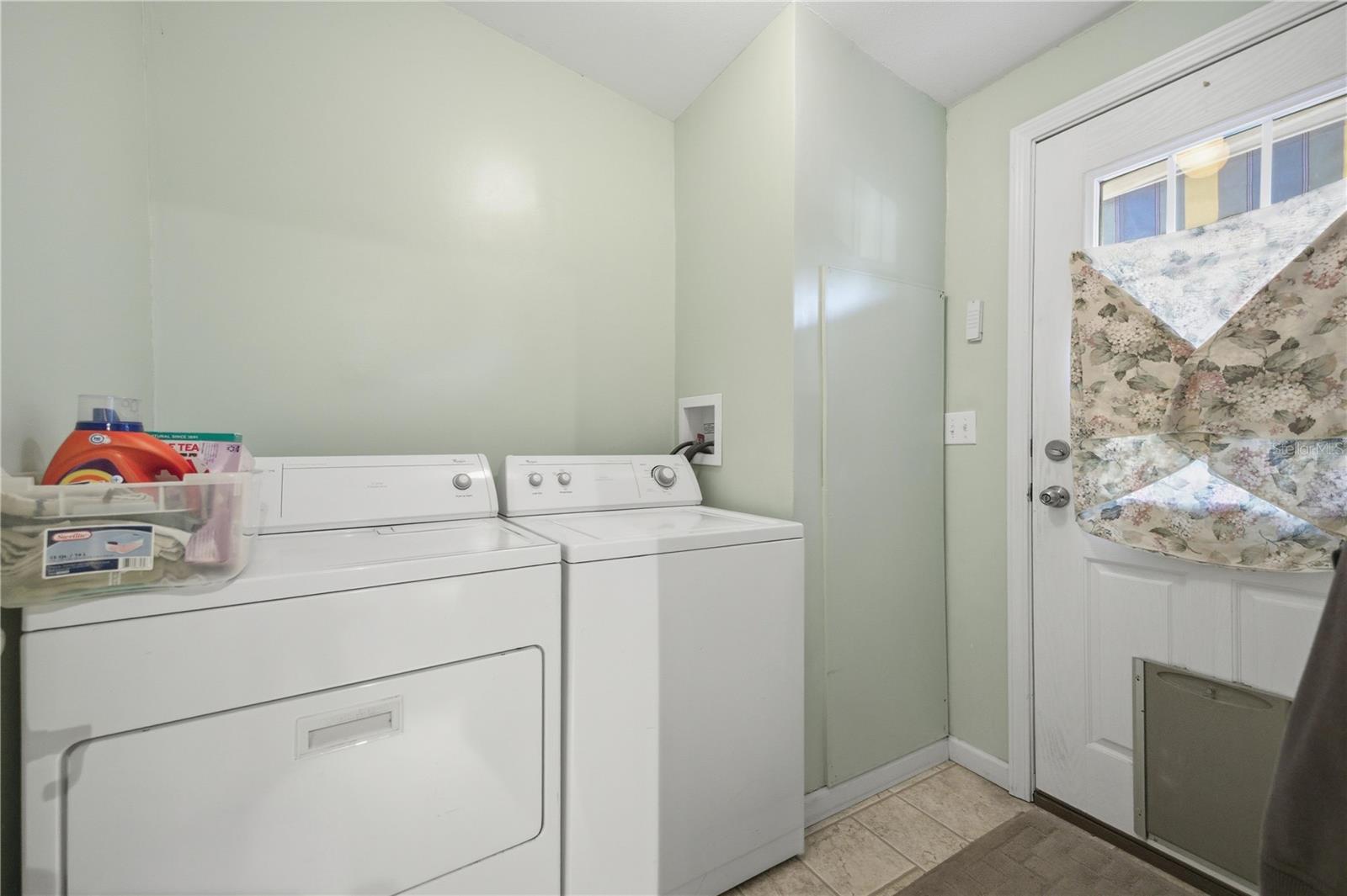 PLANTATION PINES II WHISPERING PINES SEC 2ND ADD - Residential