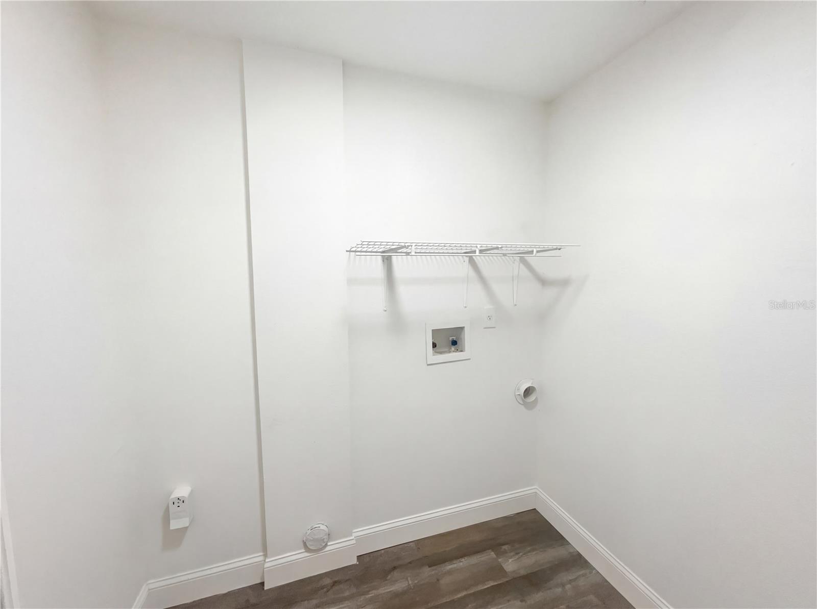 WINTER GARDEN TRLS 01-3 - Residential