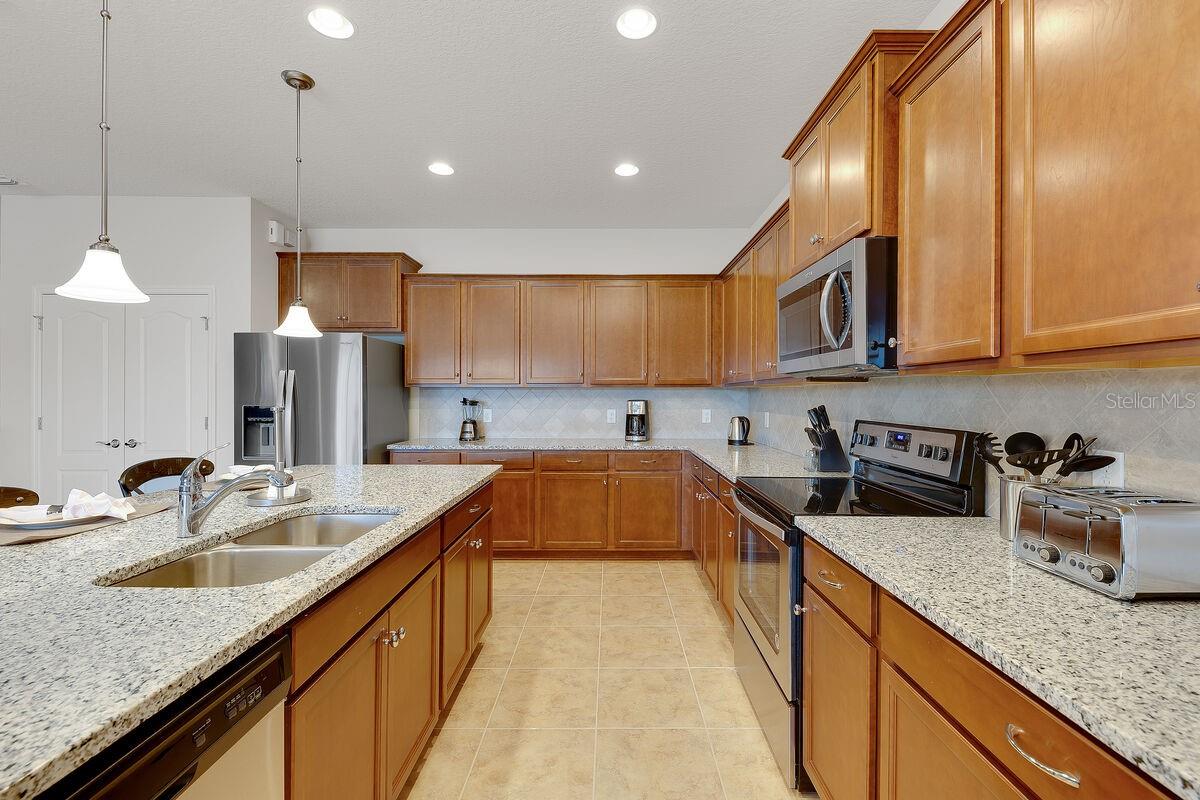 WINDSOR AT WESTSIDE PH 2B - Residential