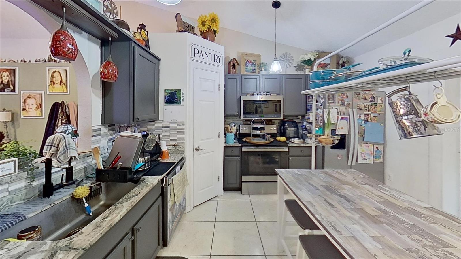 VENETIAN AT BAY PARK - Residential