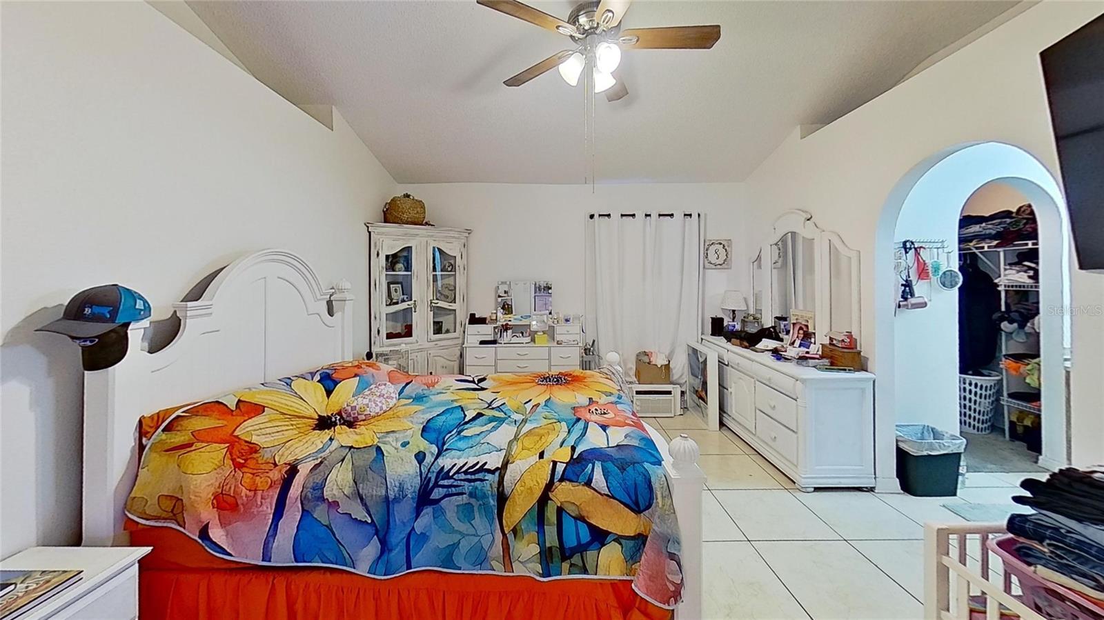 VENETIAN AT BAY PARK - Residential