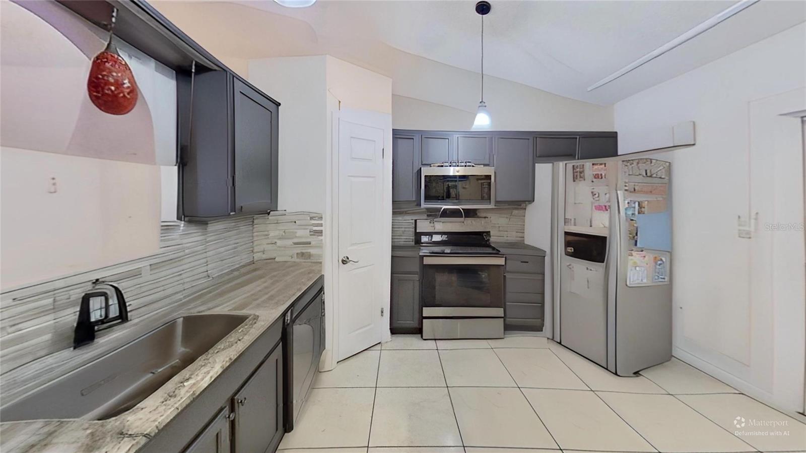 VENETIAN AT BAY PARK - Residential