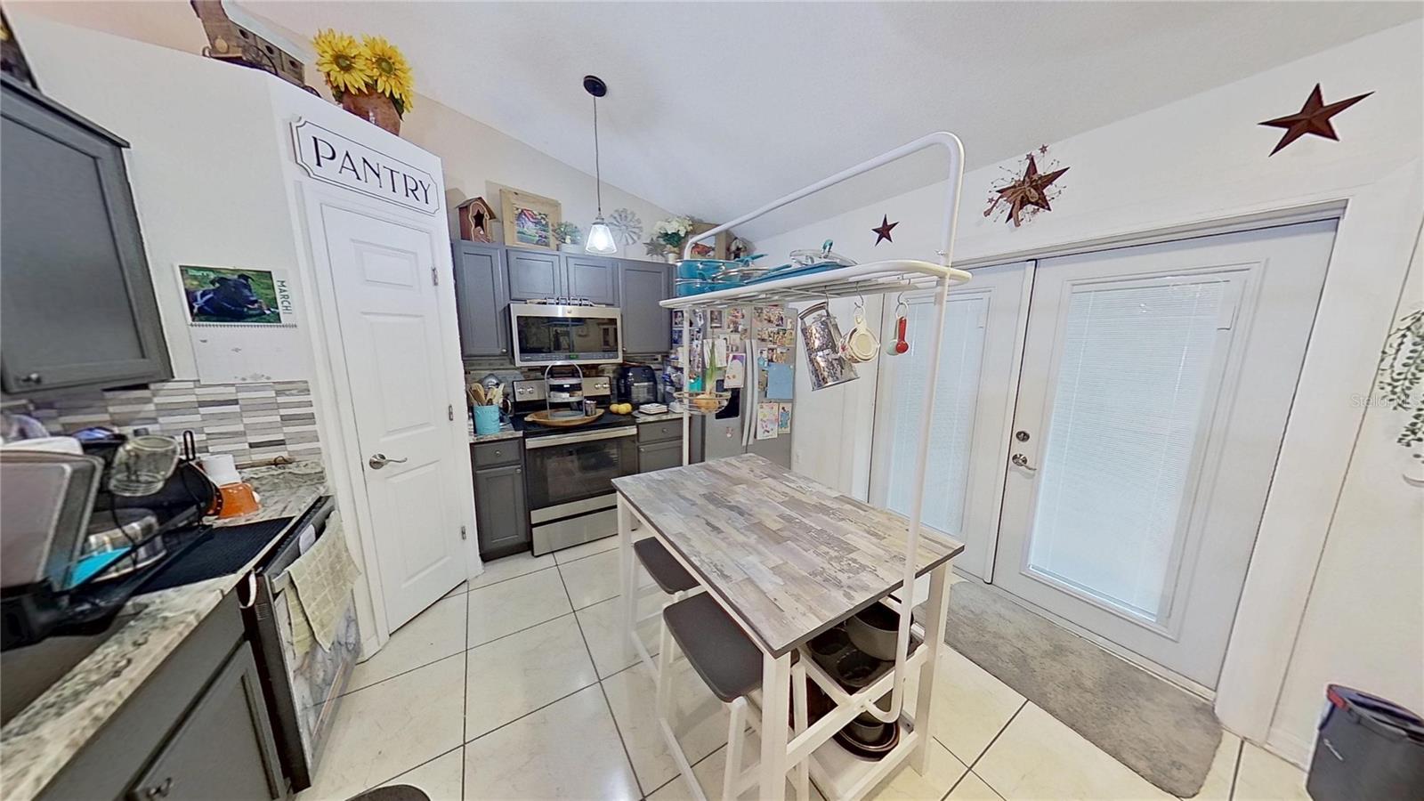 VENETIAN AT BAY PARK - Residential