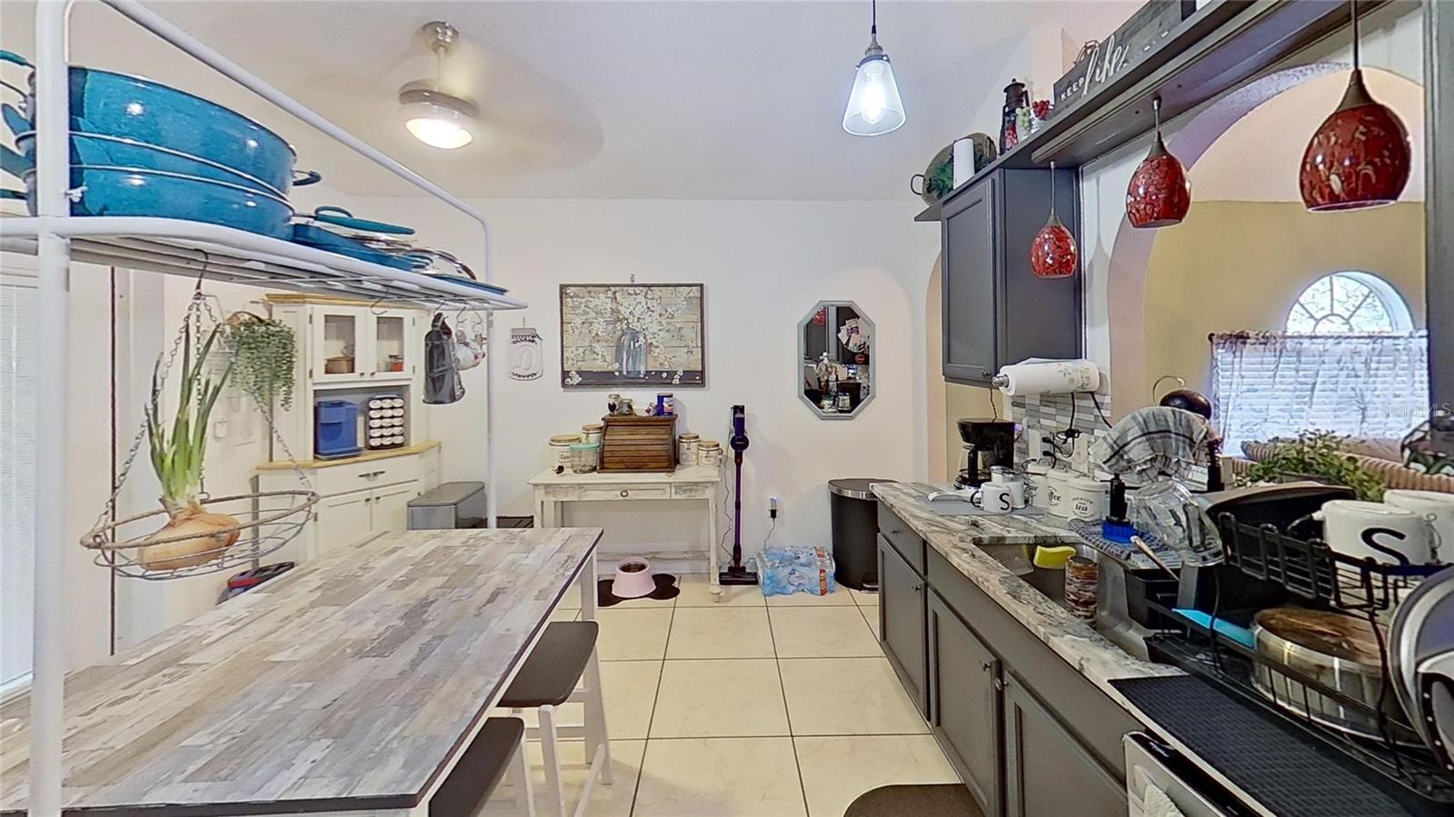 VENETIAN AT BAY PARK - Residential