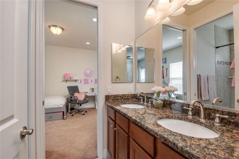 Tiny photo for 4417 SW 65th Place, Ocala, FL 34474 (MLS # O6385313)