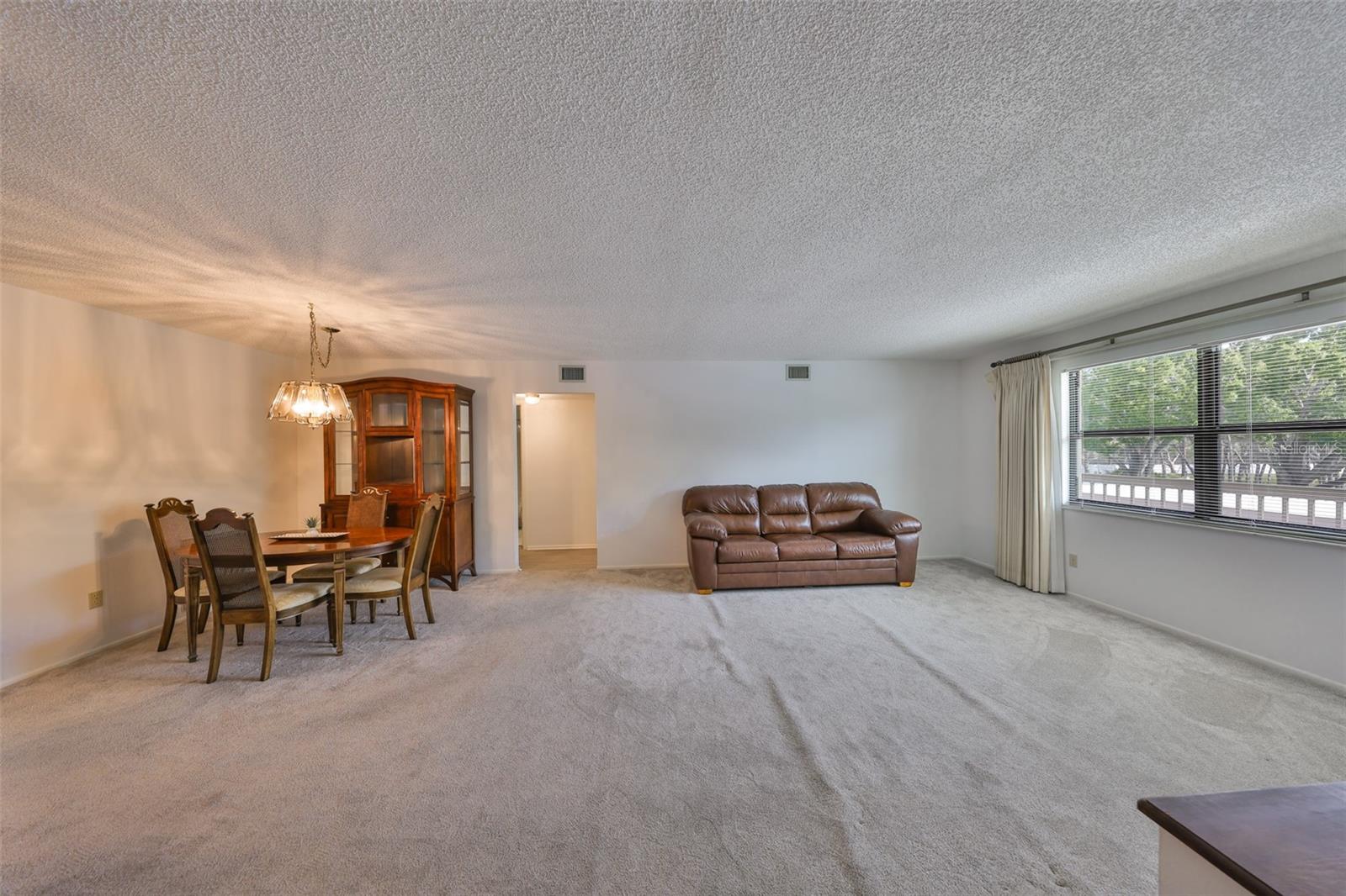 8198 TERRACE GARDEN DRIVE N 208