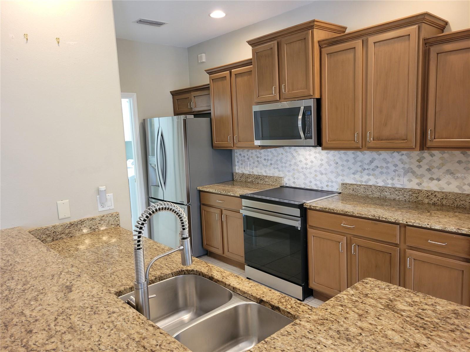 STONEYBROOK AT HERITAGE HARBOUR A-1 - Residential