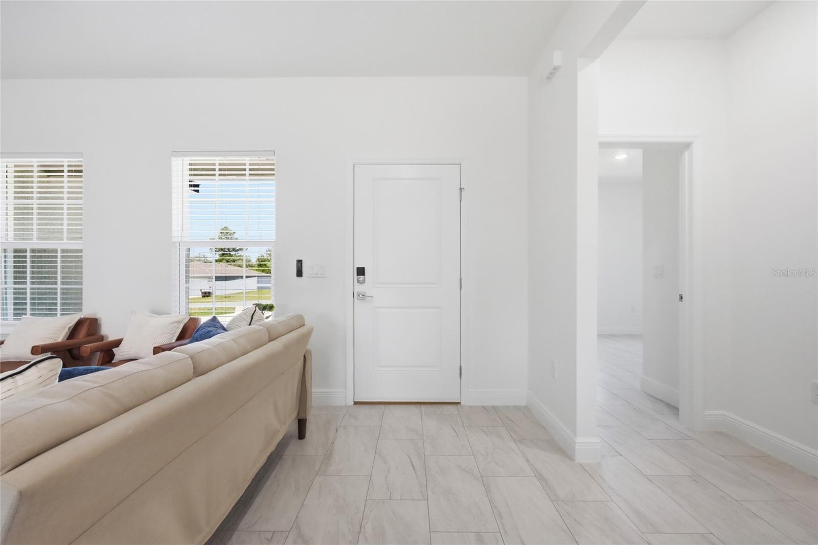 MARION OAKS UN 4 - Residential