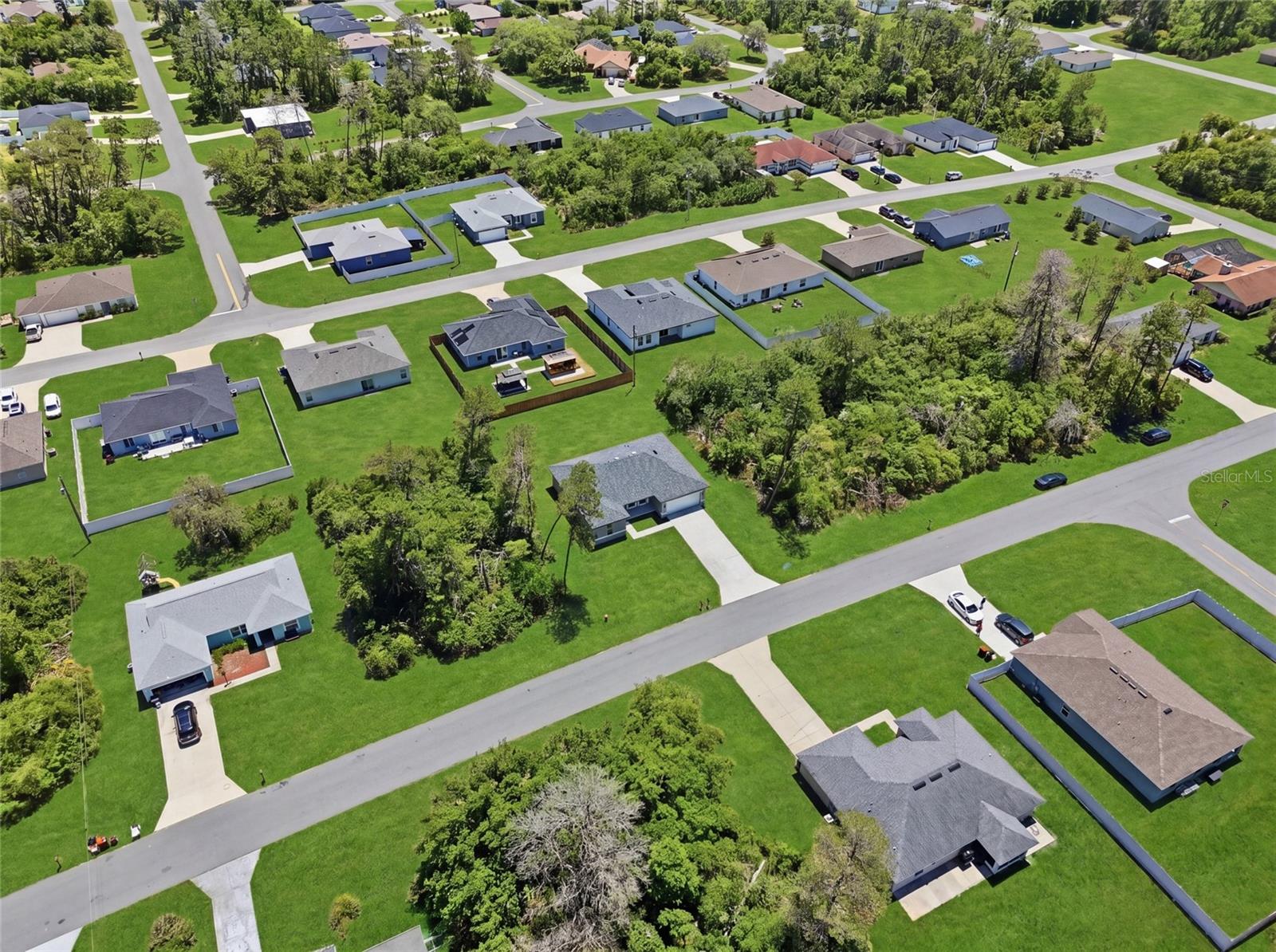 MARION OAKS UN 4 - Residential