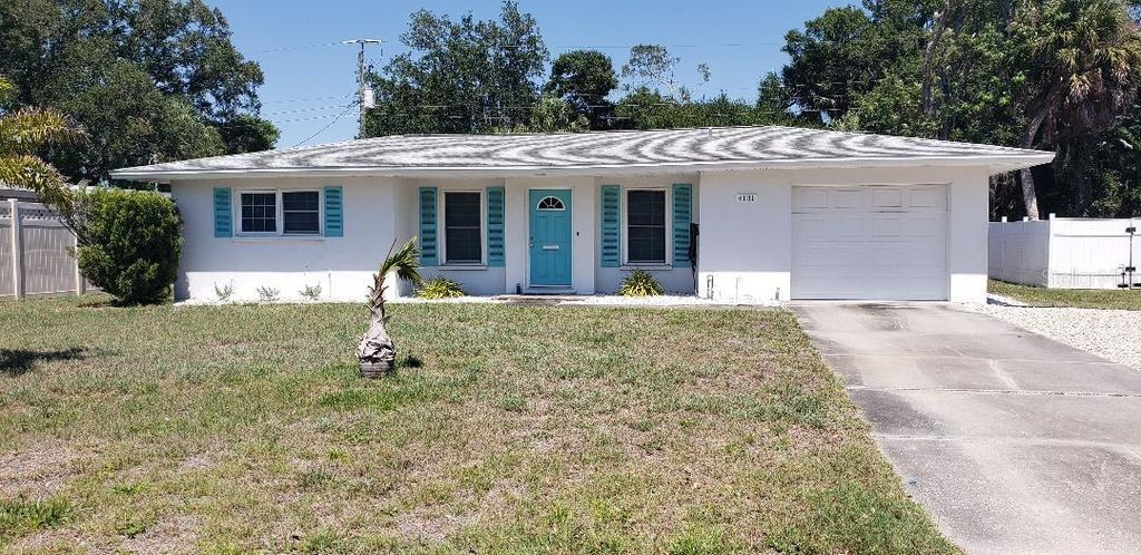 Photo of 4131 Prudence Drive, Sarasota, FL 34235 (MLS # A4693475)