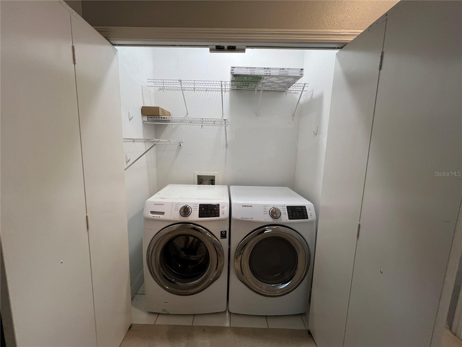 DAVIS ISLANDS PB10 PG52 TO 57 - Residential