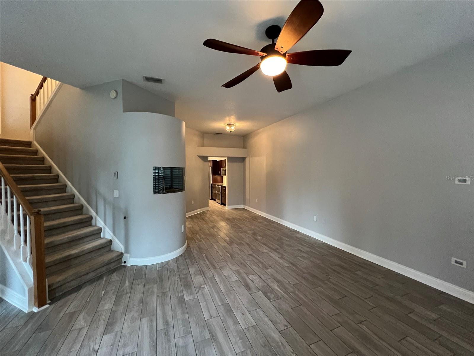 DAVIS ISLANDS PB10 PG52 TO 57 - Residential