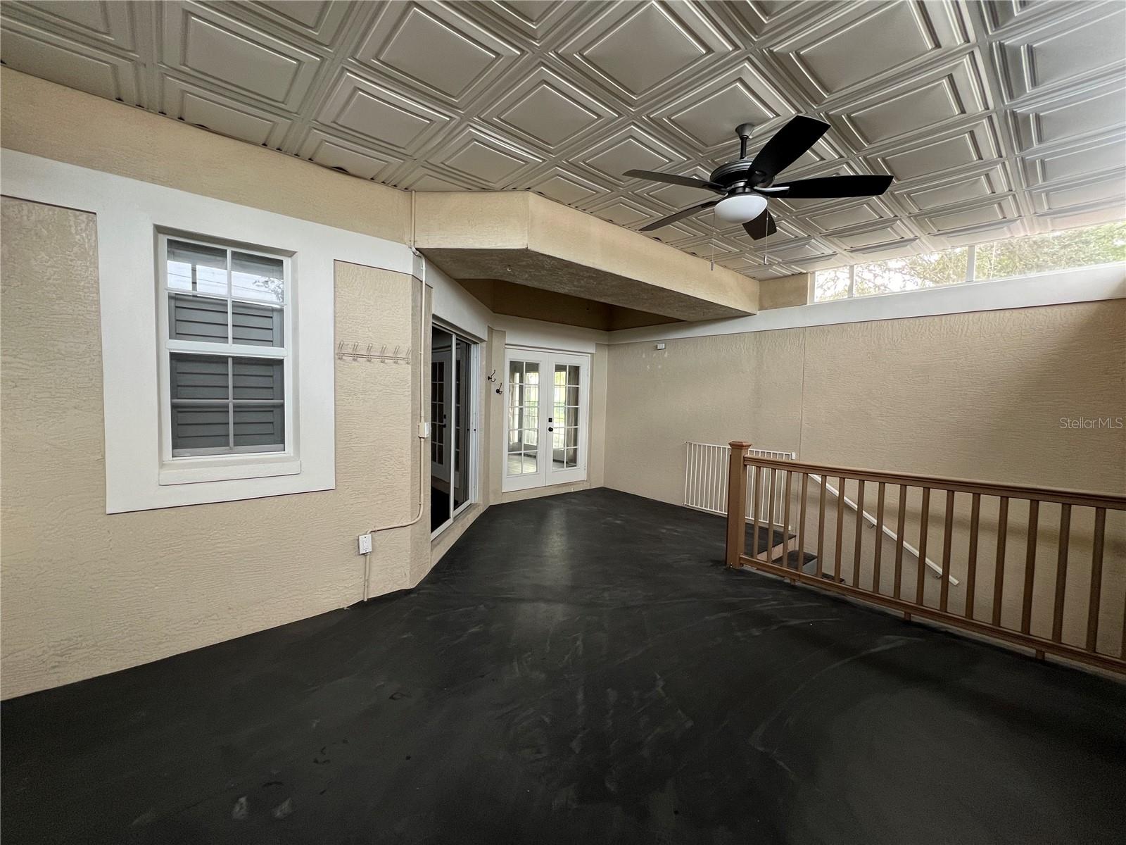 DAVIS ISLANDS PB10 PG52 TO 57 - Residential