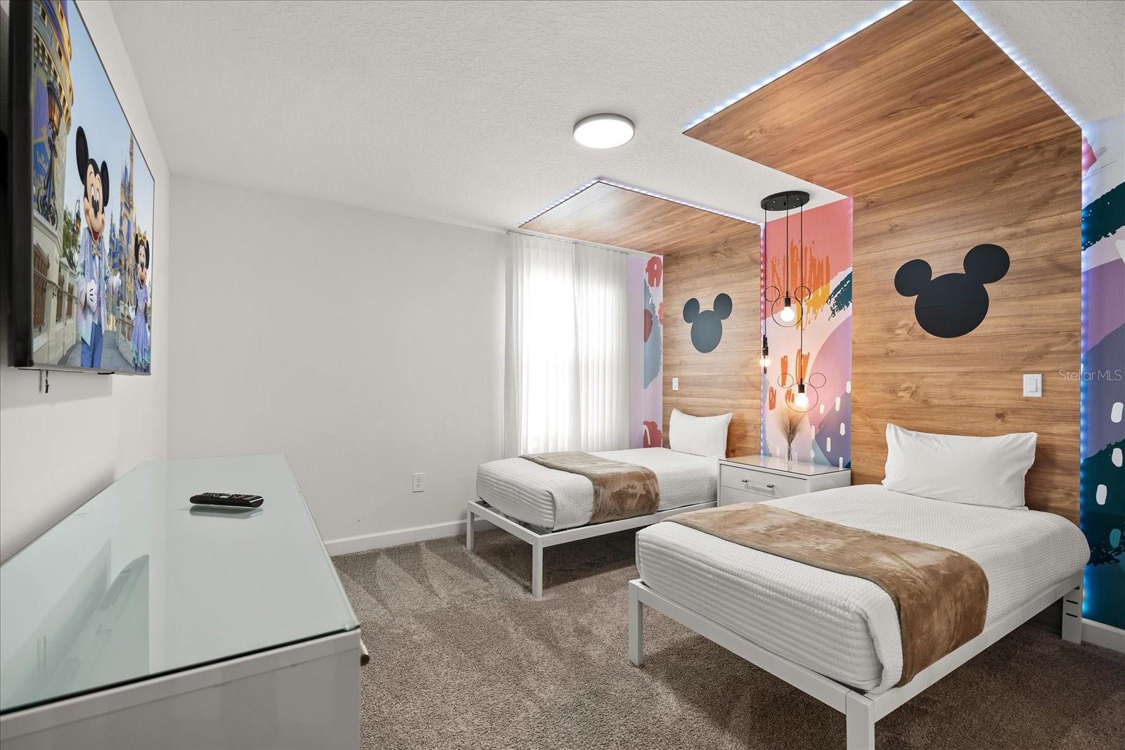 COVE AT STOREY LAKE 4 - Residential