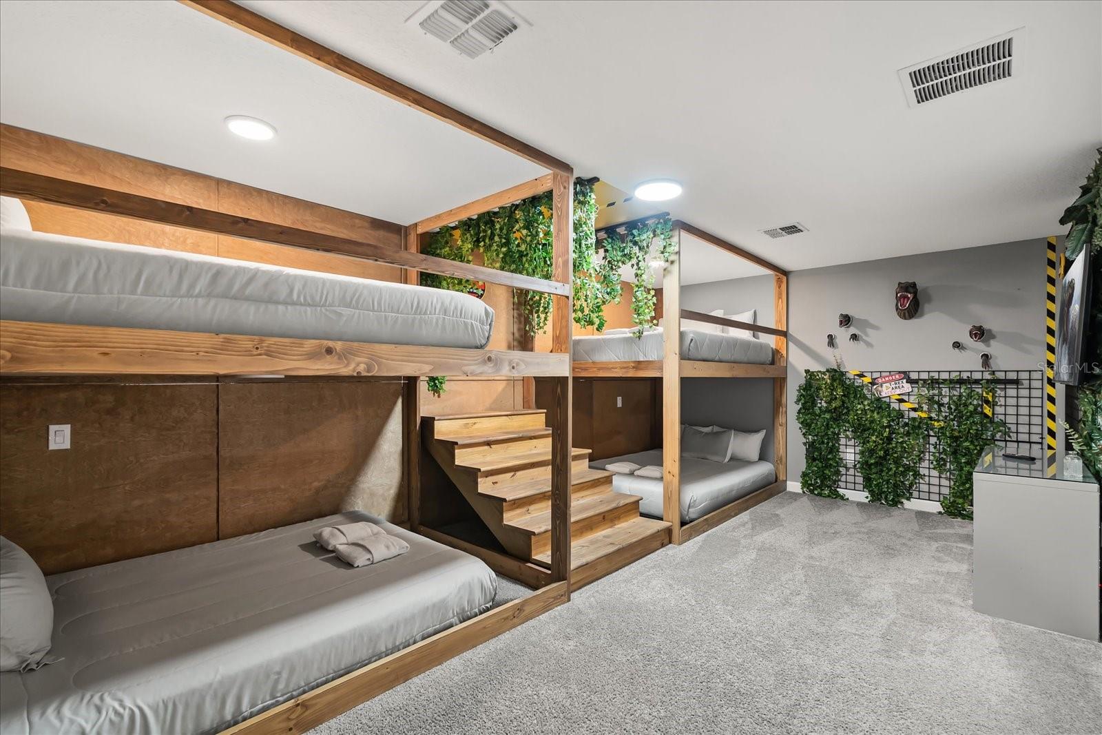 COVE AT STOREY LAKE 4 - Residential