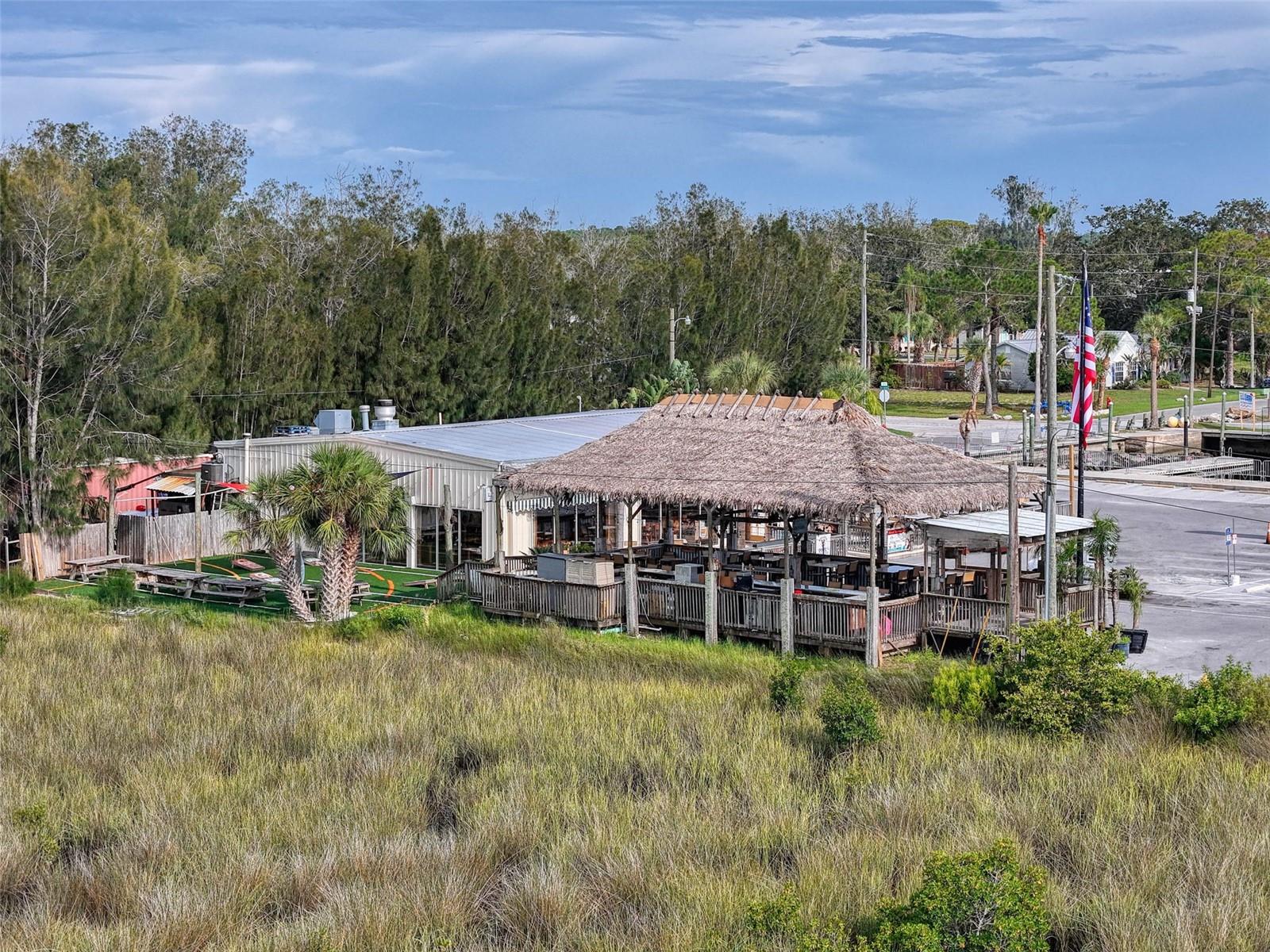 CAPE CAY - Land