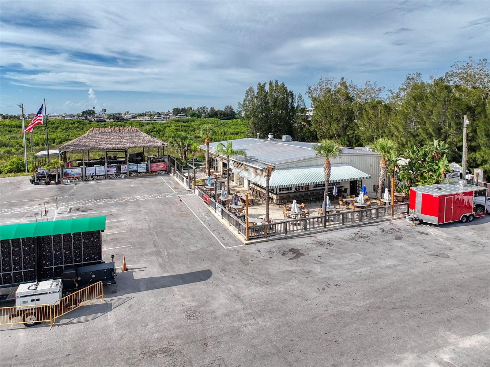 CAPE CAY - Land