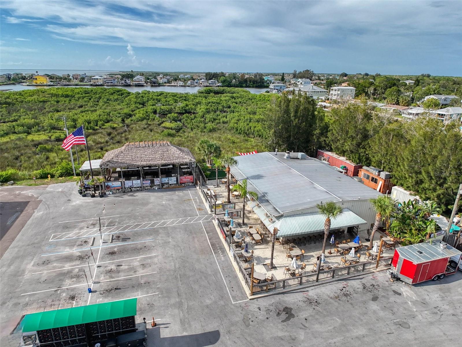 CAPE CAY - Land