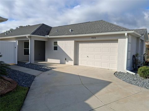 Photo of 7372 SE 168th Mitzi Street, The Villages, FL 32162 (MLS # G5103848) Photo of 7372 SE 168th Mitzi Street, The Villages, FL 32162 (MLS # G5103848)