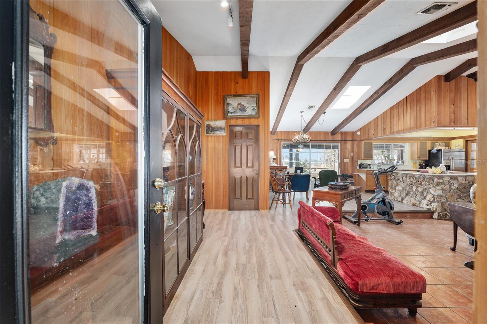 ZIGMON ISLAND ESTATE - Residential