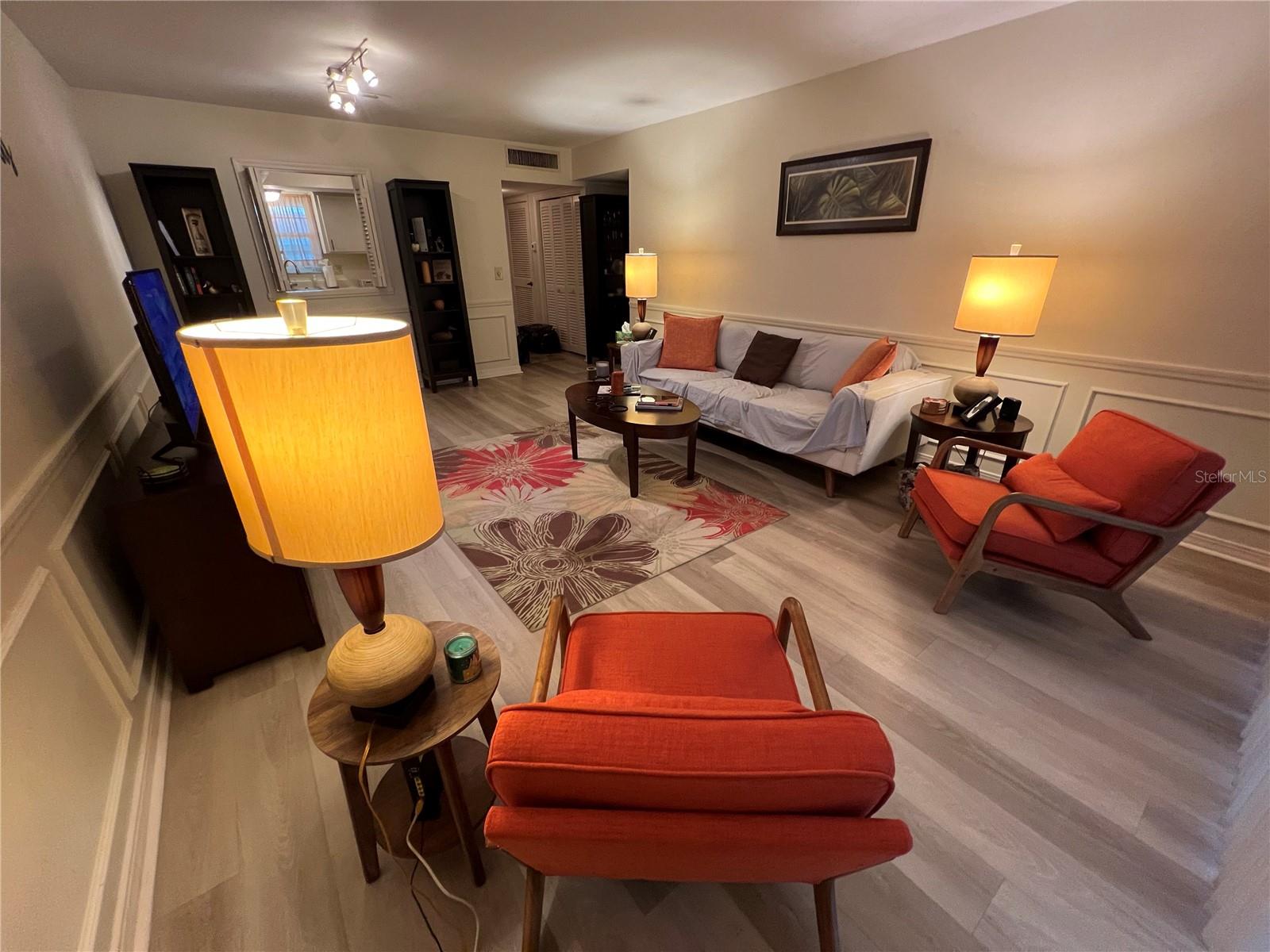 THE GRAND AT OLDE CARROLLWOOD - Residential