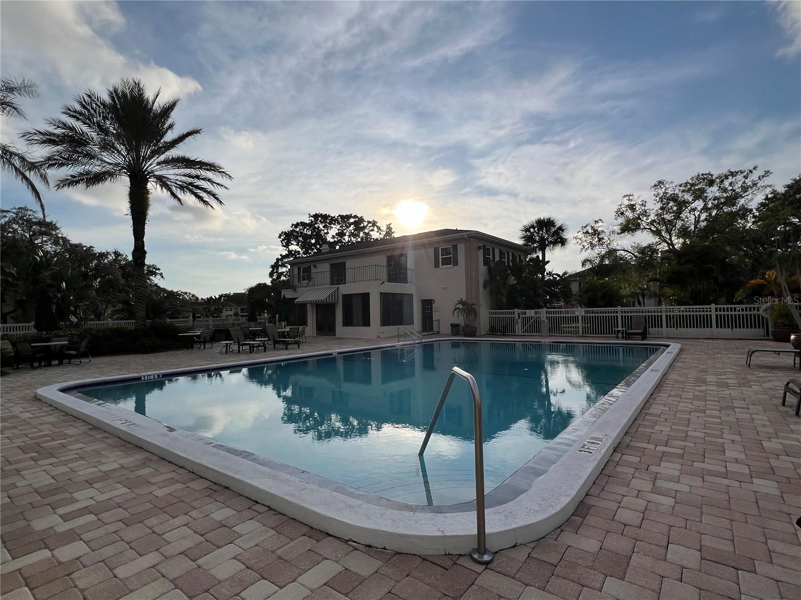 THE GRAND AT OLDE CARROLLWOOD - Residential