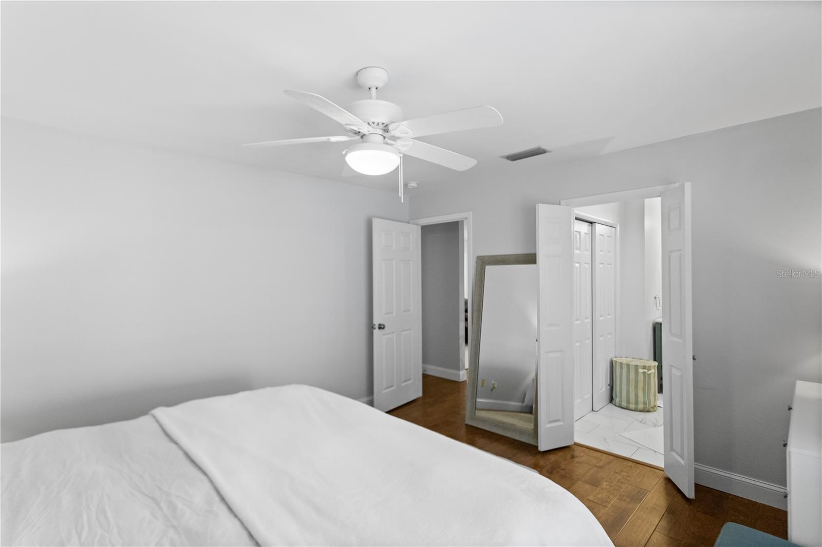 MIDWAY HEIGHTS - Residential Lease