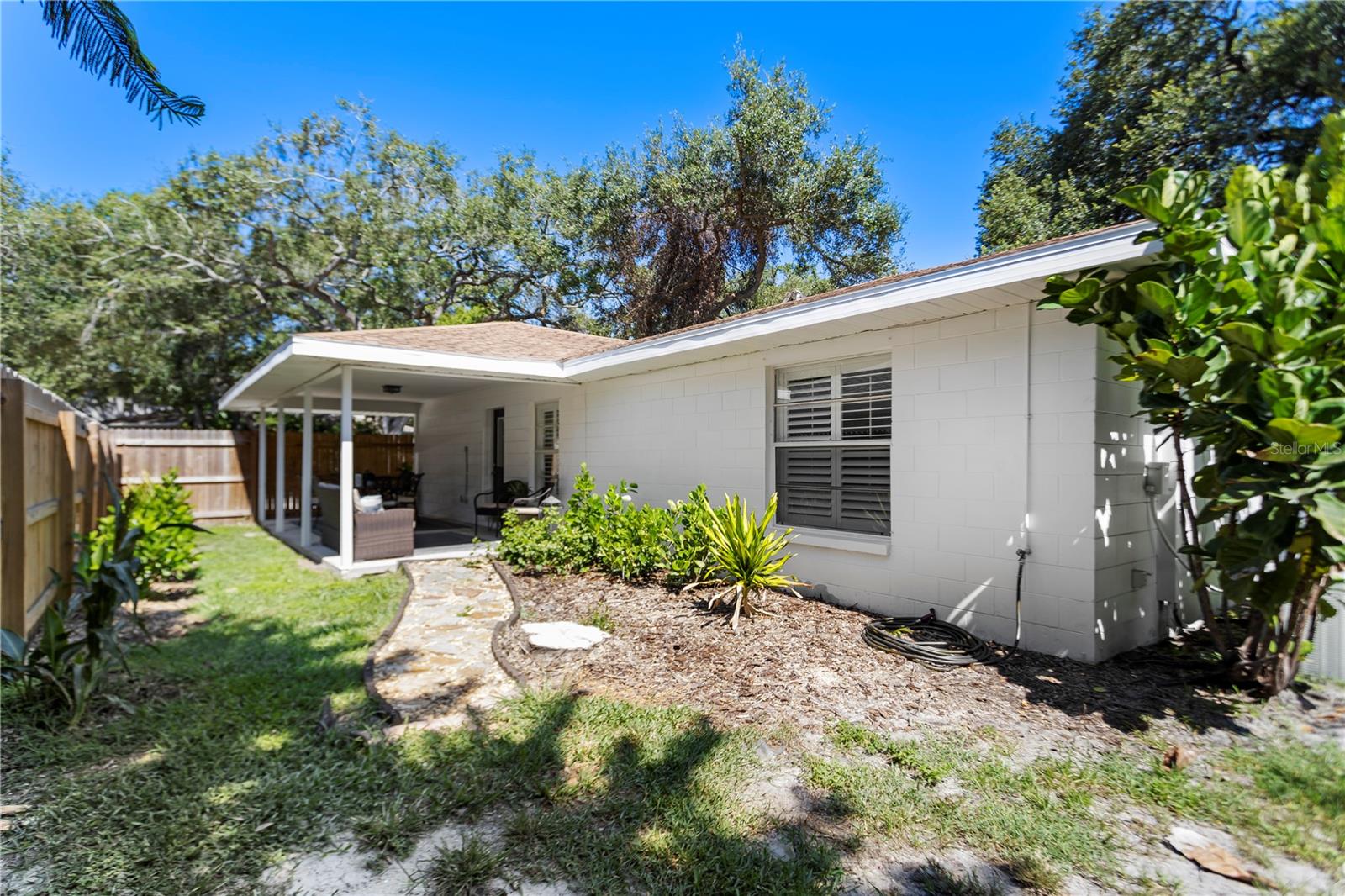 MIDWAY HEIGHTS - Residential Lease