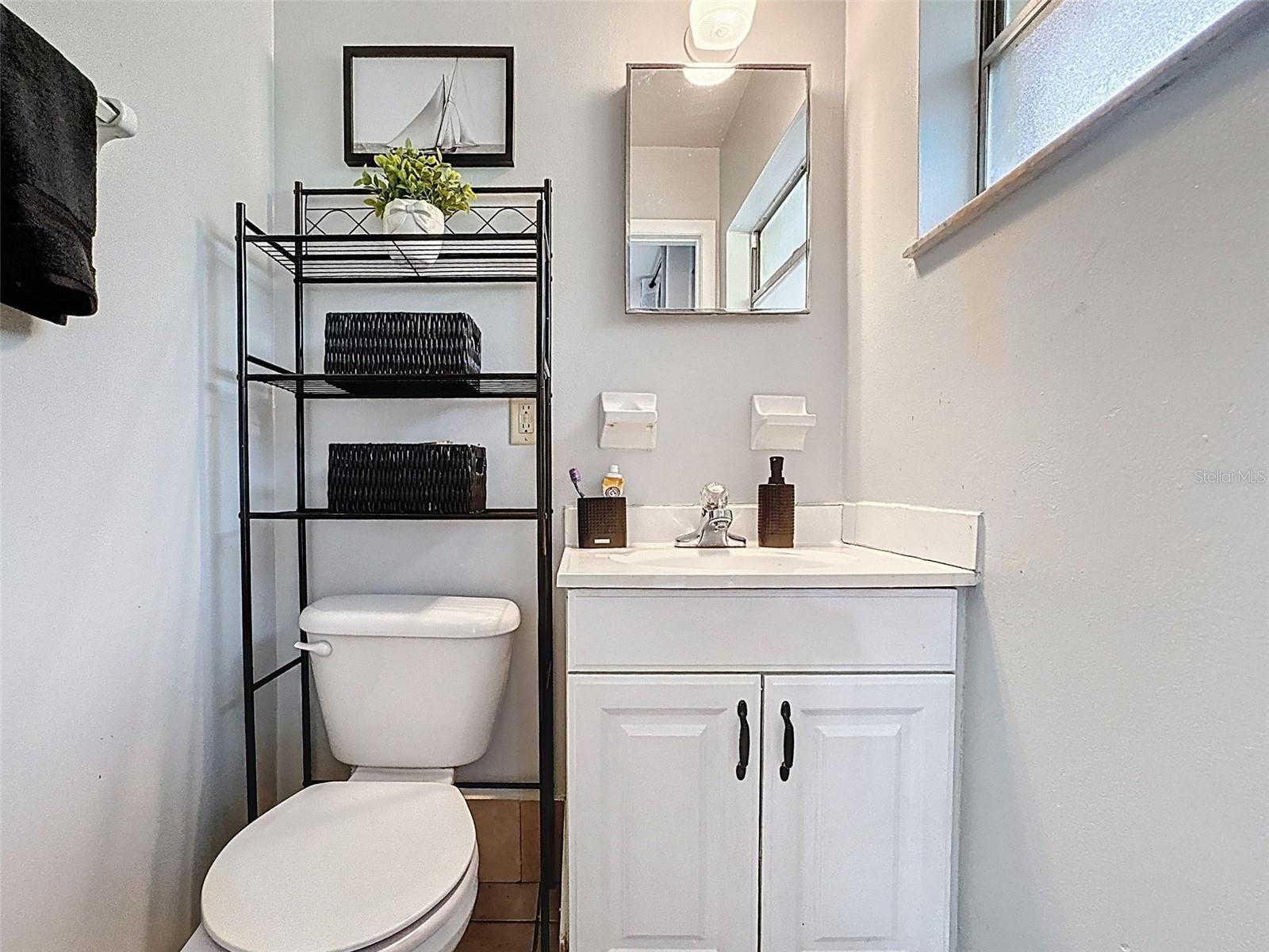 HILL N DALE - Residential