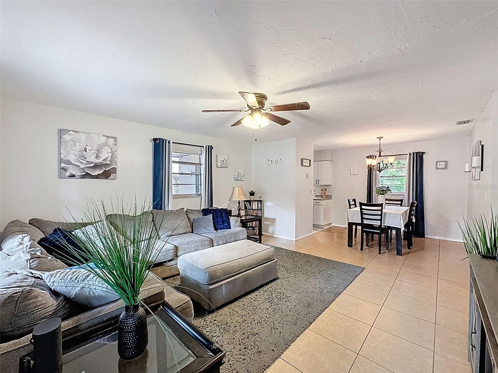 HILL N DALE - Residential