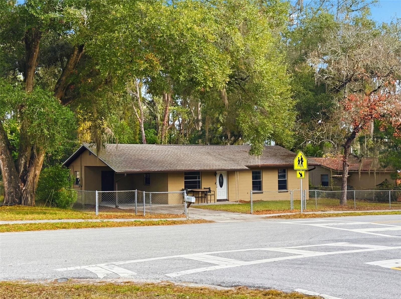 HILL N DALE - Residential