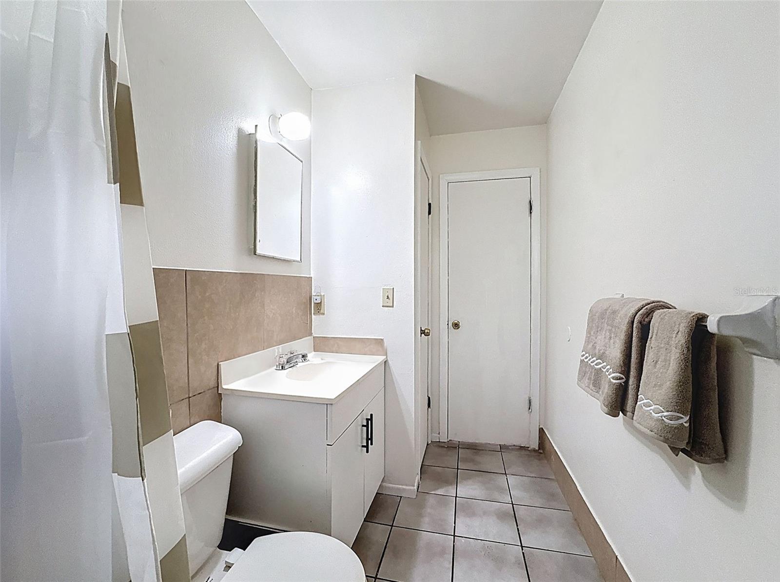 HILL N DALE - Residential