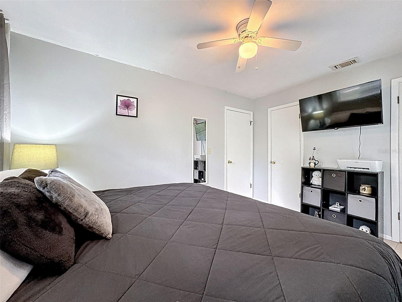 HILL N DALE - Residential