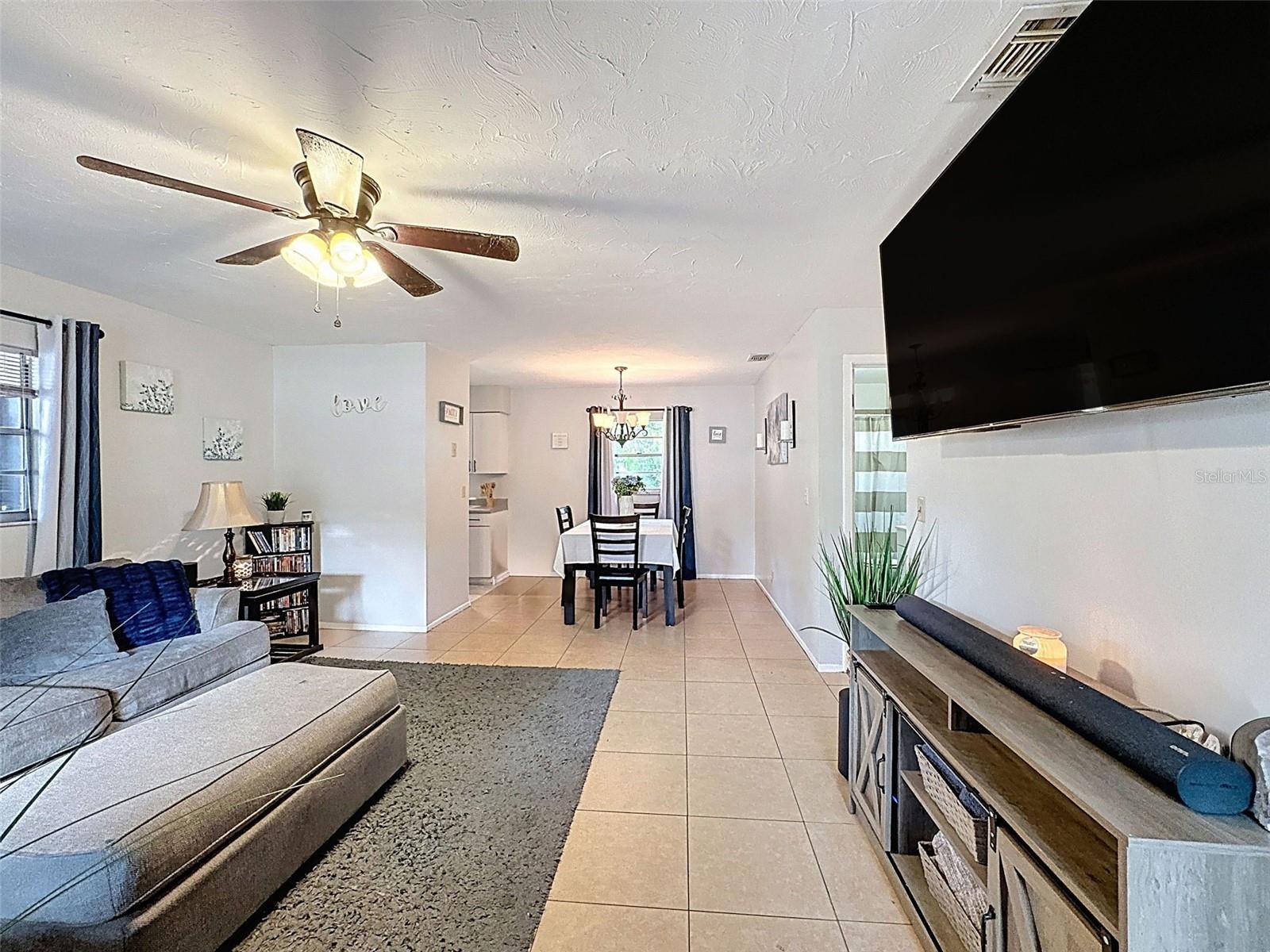 HILL N DALE - Residential