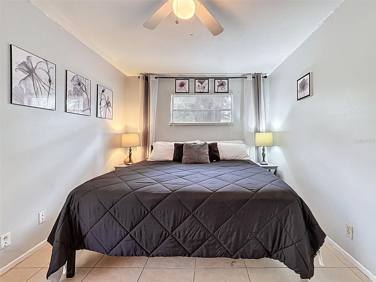 HILL N DALE - Residential