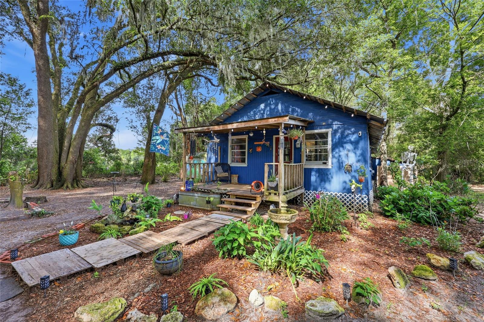 10222 NW 173RD STREET
