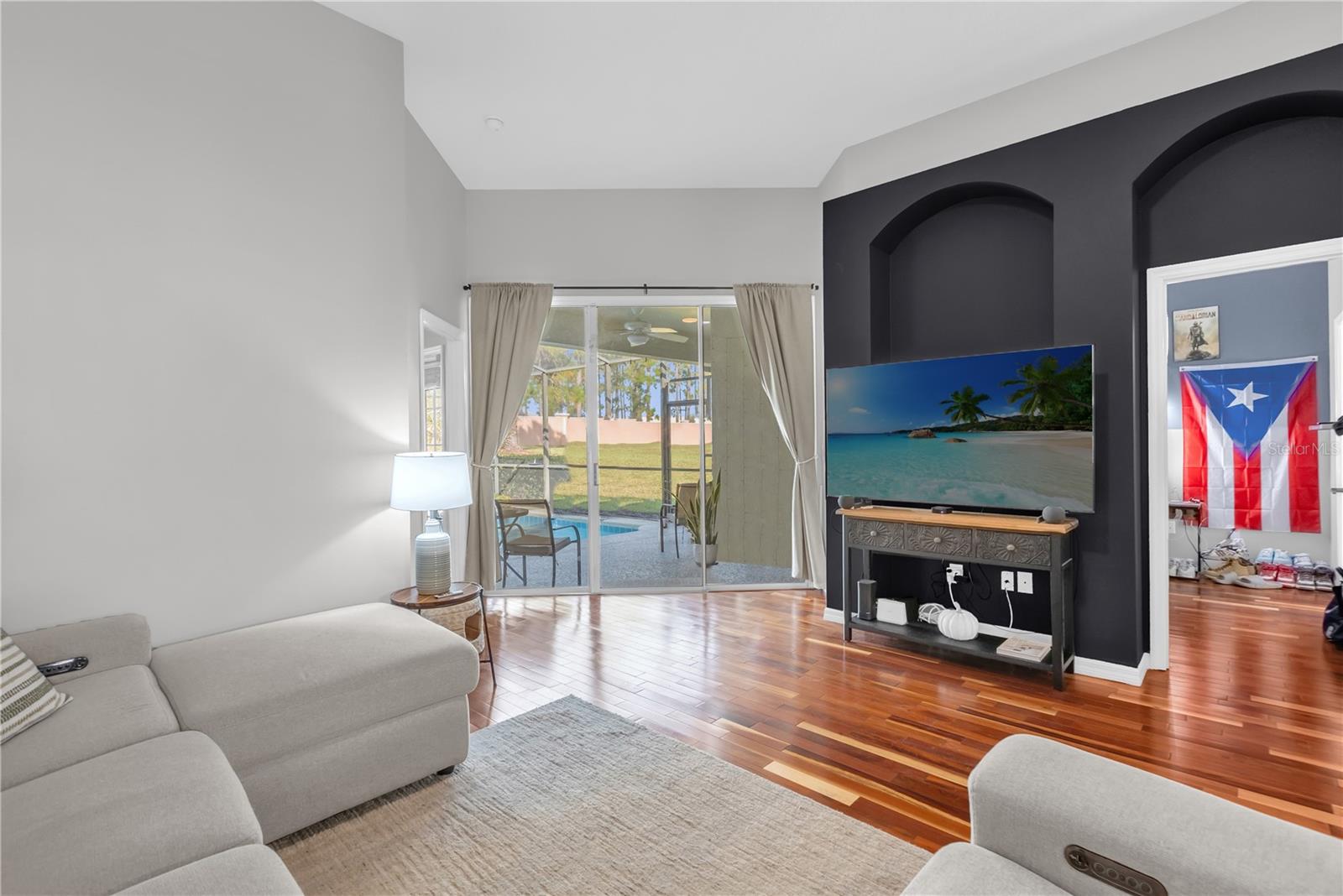 CALABAY PARC-UNIT ONE PB - Residential