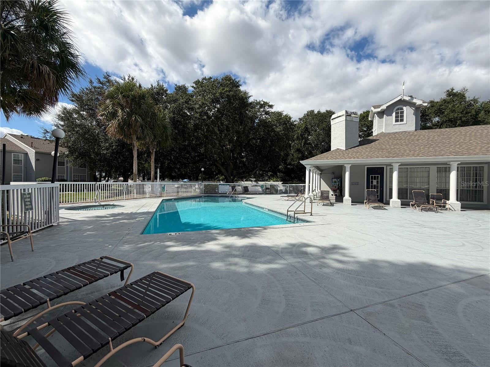 COLUMBIA ARMS CONDO - Residential Lease