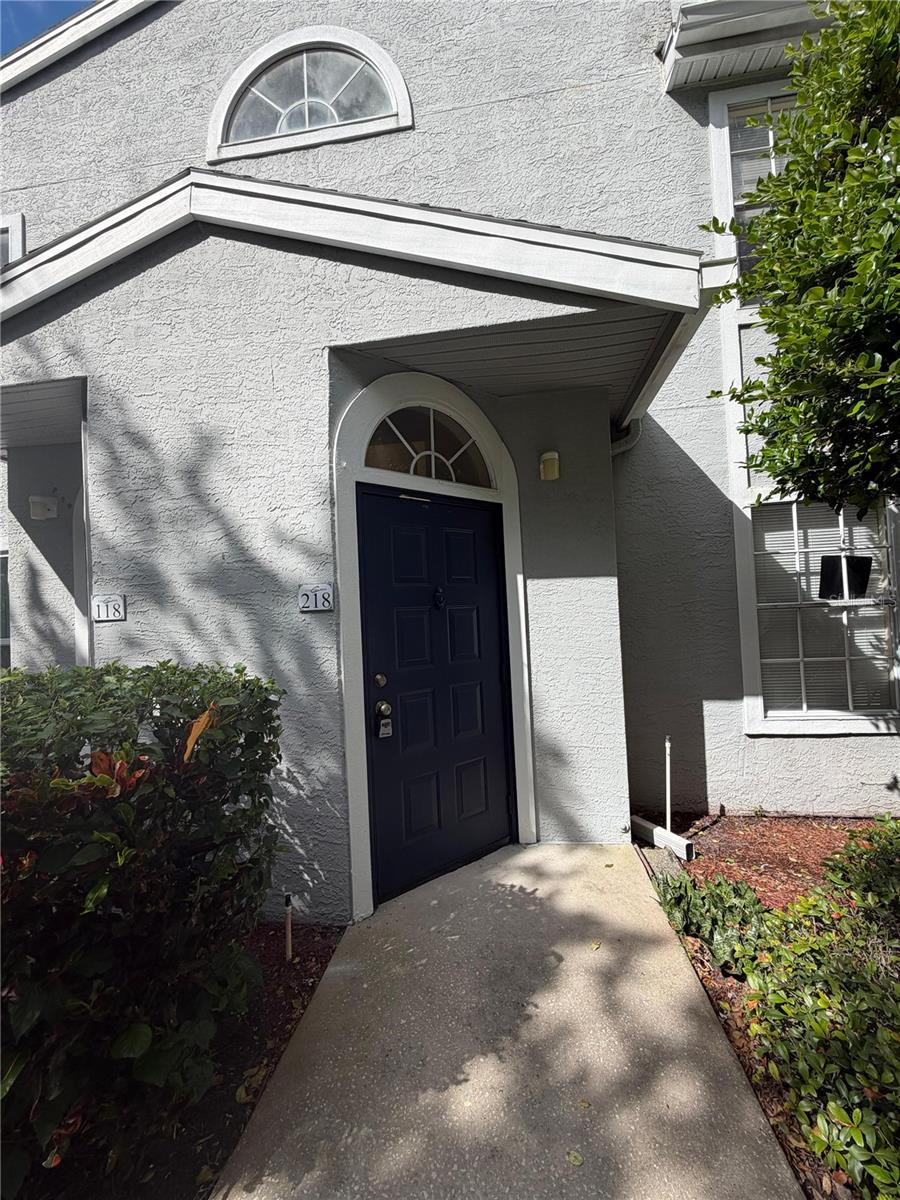 COLUMBIA ARMS CONDO - Residential Lease