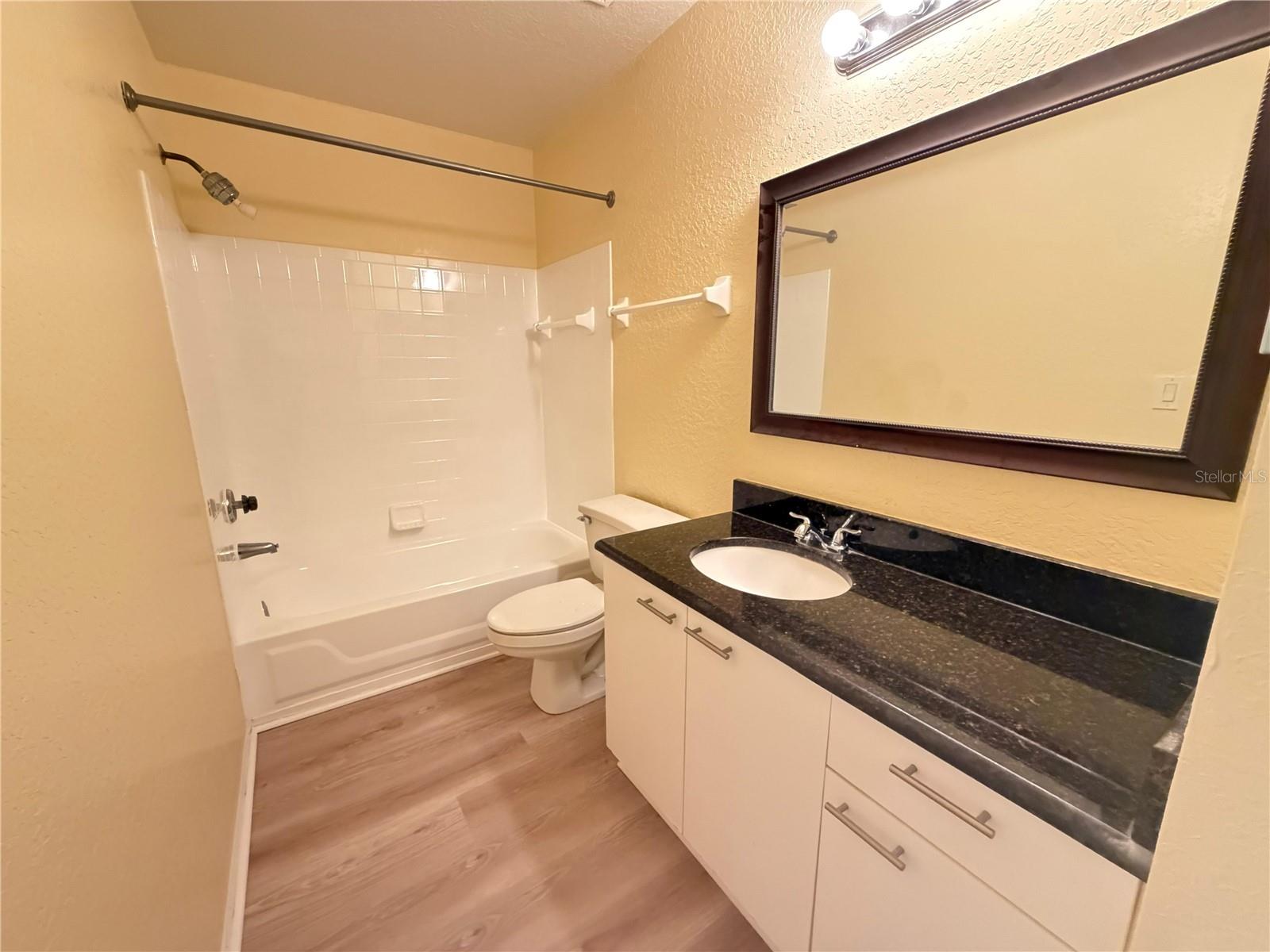 COLUMBIA ARMS CONDO - Residential Lease