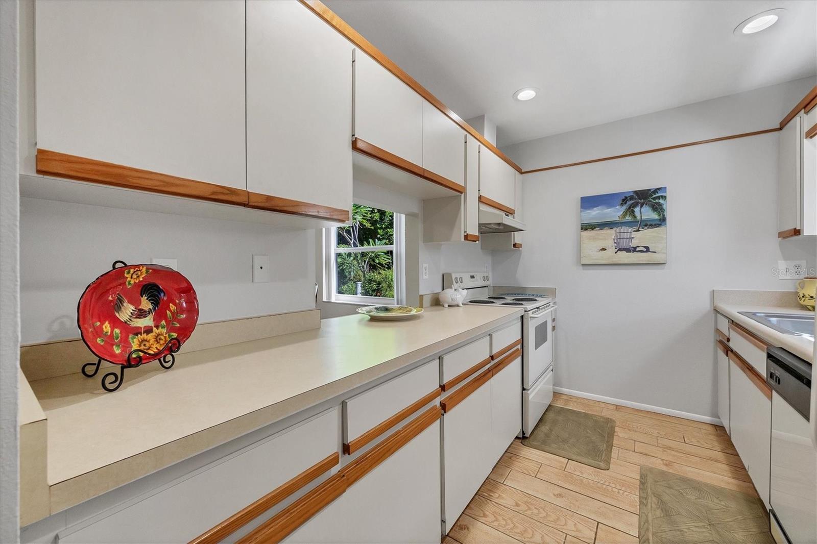 VILLAGE GARDENS PH 2 - Residential