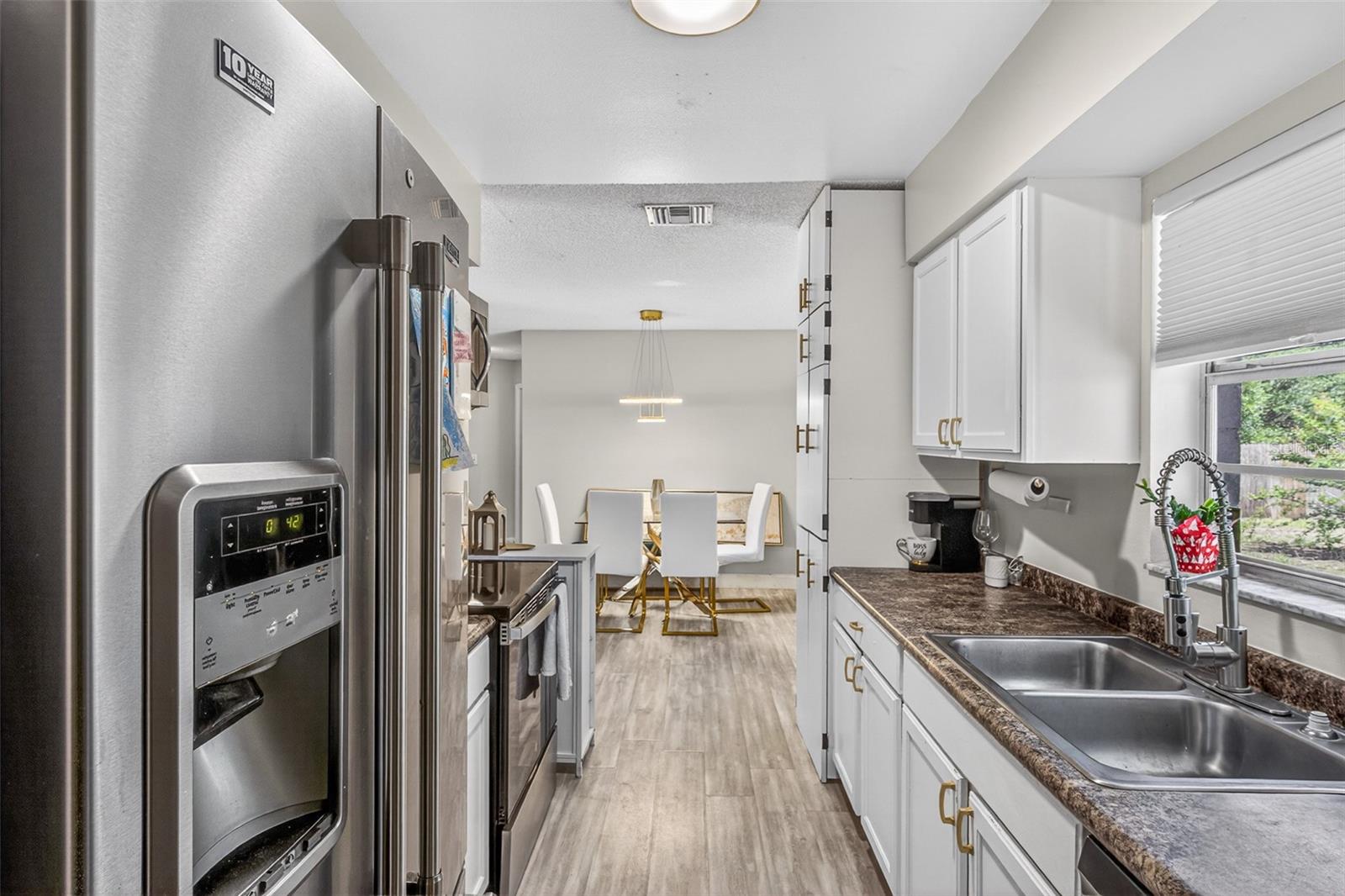 COUNTRY SHIRE - Residential