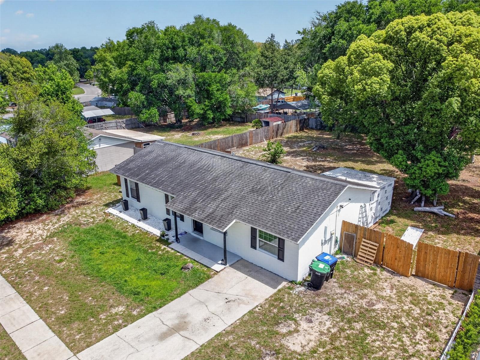 COUNTRY SHIRE - Residential