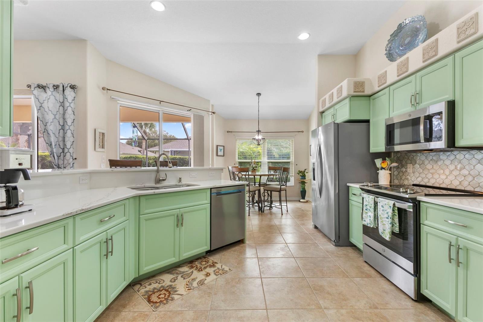 GULF VIEW ESTATES - Residential