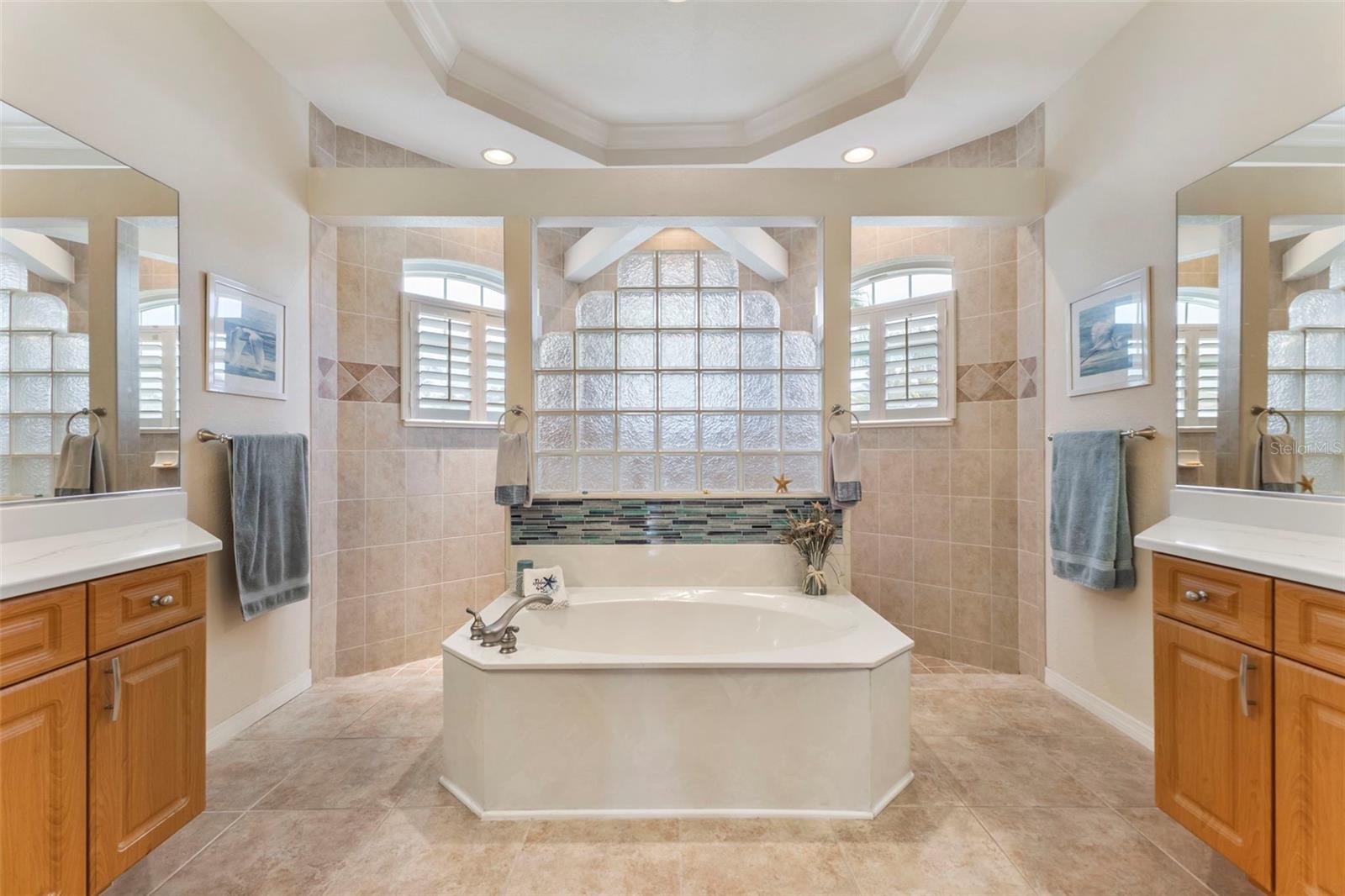 GULF VIEW ESTATES - Residential
